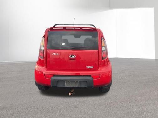 2010 Kia Soul +