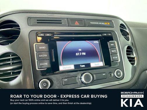 2012 Volkswagen Tiguan SE