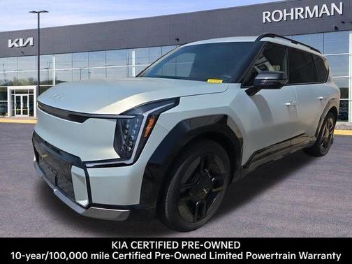 Ivory Silver 2024 Kia EV9 GT-Line