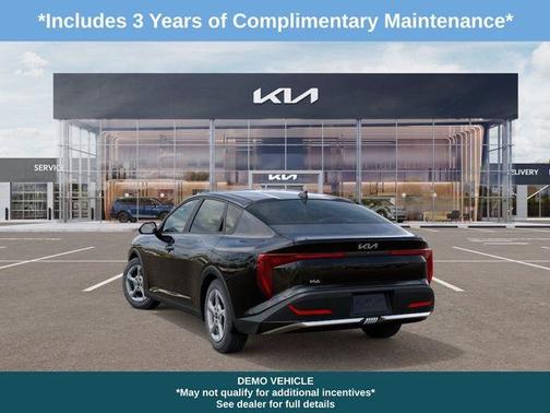 2025 Kia K4 LXS
