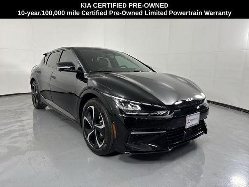 Aurora Black Pearl 2024 Kia EV6 GT-Line