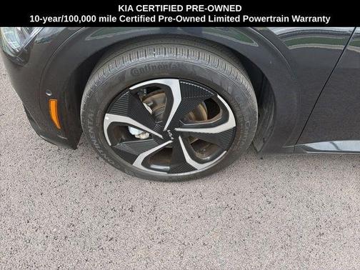 Aurora Black Pearl 2024 Kia EV6 GT-Line