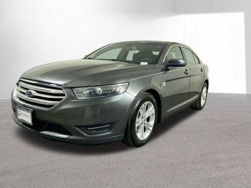 2016 Ford Taurus SEL