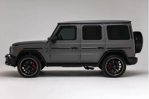 MANUFAKTUR Arabian Grey 2025 Mercedes-Benz AMG G 63 G 63 AMG