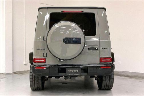 MANUFAKTUR Arabian Grey 2025 Mercedes-Benz AMG G 63 G 63 AMG