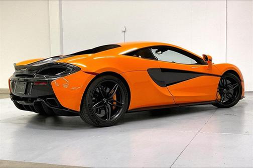 2016 McLaren 570S Base