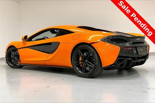 2016 McLaren 570S Base
