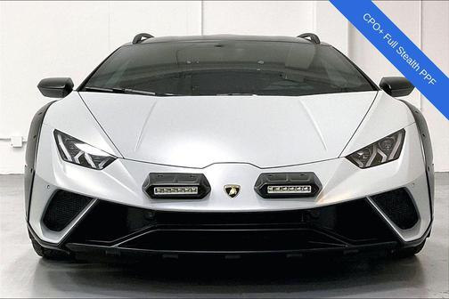 Grigio Hati 2023 Lamborghini Huracan Sterrato Base