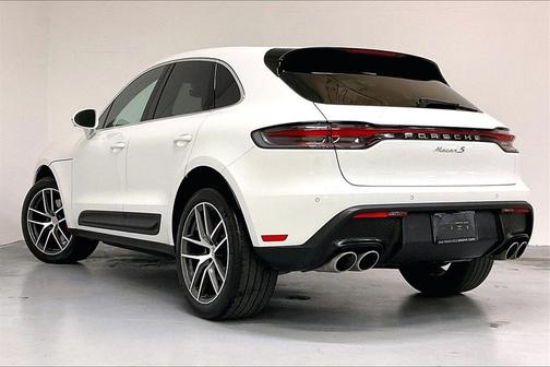 2022 Porsche Macan S