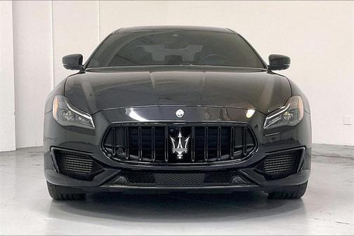2022 Maserati Quattroporte Trofeo