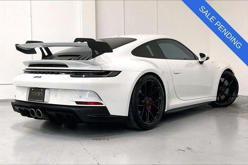 Carrara White Metallic 2023 Porsche 911 GT3