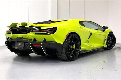 2024 Lamborghini Revuelto Base