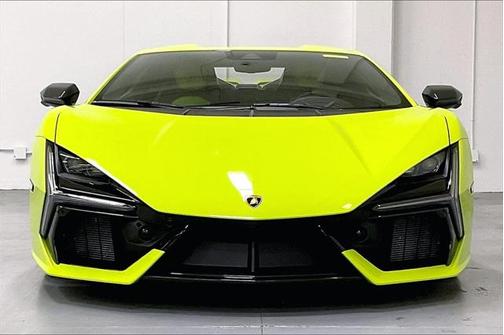 2024 Lamborghini Revuelto Base