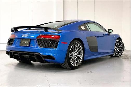 2017 Audi R8 5.2 V10 plus