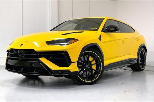 2024 Lamborghini Urus S