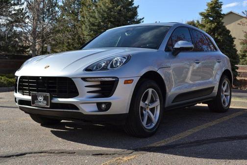 2017 Porsche Macan Base