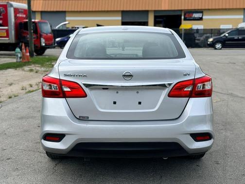 2017 Nissan Sentra SV