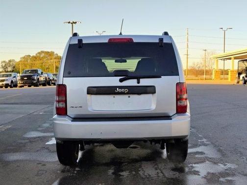 2010 Jeep Liberty Sport