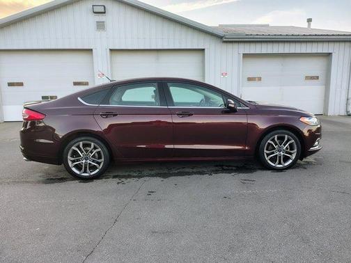 2017 Ford Fusion SE