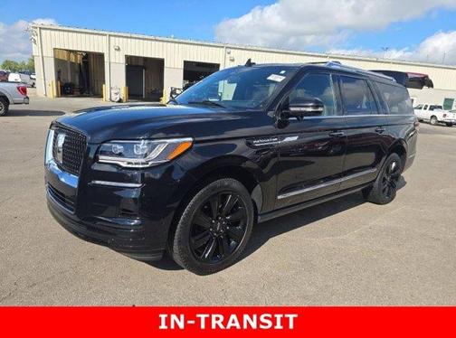 2023 Lincoln Navigator L Reserve