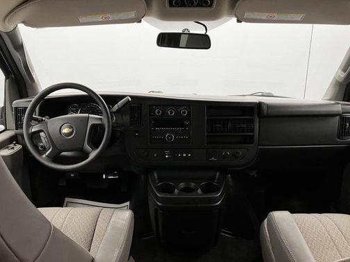 2016 Chevrolet Express 3500 LT