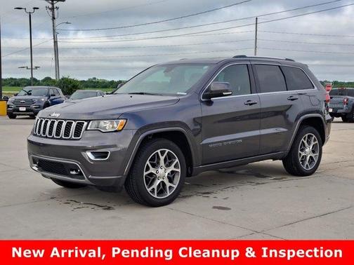 2018 Jeep Grand Cherokee Sterling Edition