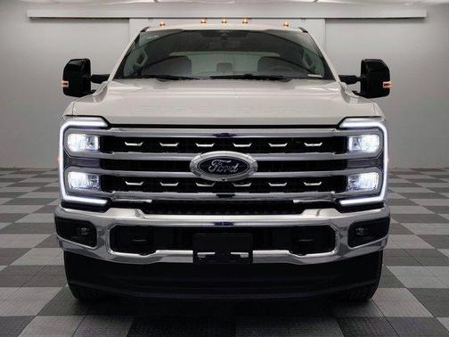 2026 Ford F-350 Lariat Super Duty