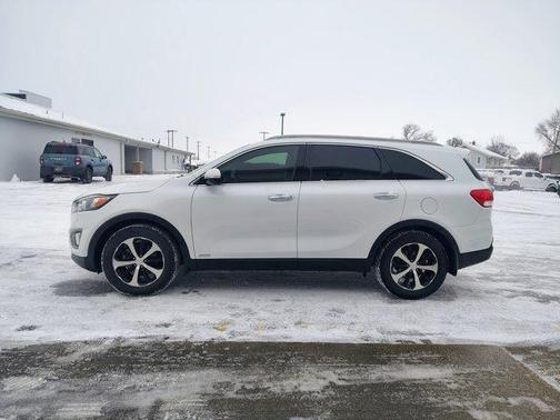 2016 Kia Sorento EX