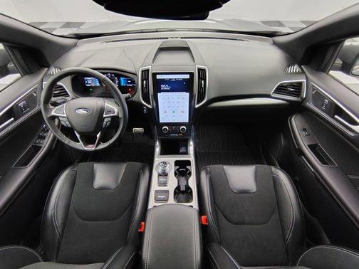 2023 Ford Edge ST