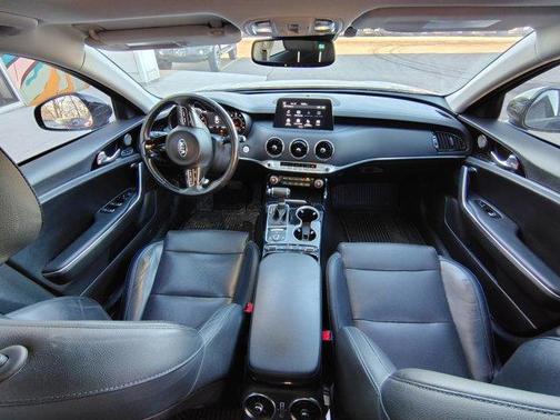 2018 Kia Stinger Premium