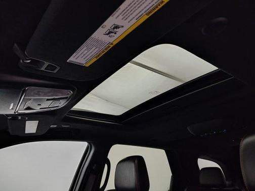 White Knuckle 2023 Dodge Durango R/T