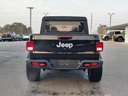 2023 Jeep Gladiator Mojave