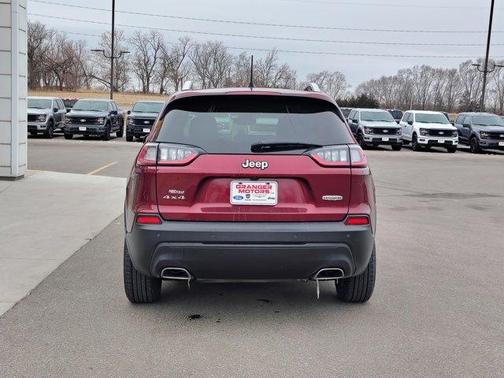 2021 Jeep Cherokee Latitude Lux