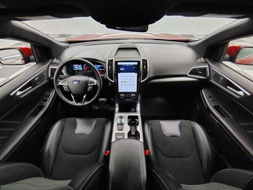 2024 Ford Edge ST