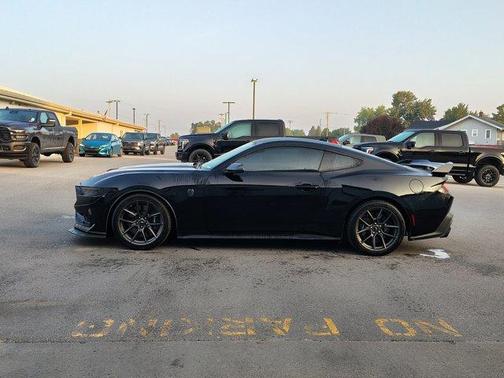 2024 Ford Mustang Dark Horse