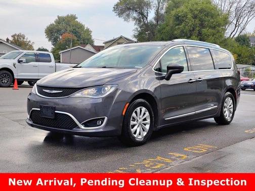 2018 Chrysler Pacifica Touring-L Plus