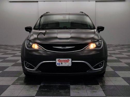 2018 Chrysler Pacifica Touring-L Plus