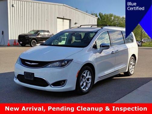 Bright White 2020 Chrysler Pacifica Limited