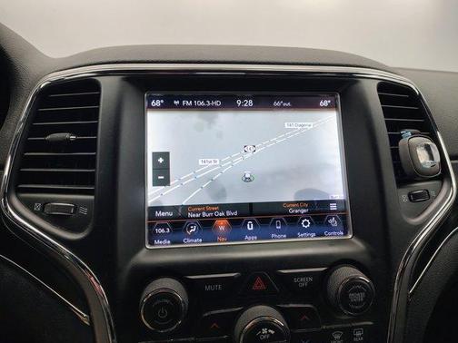 Silver 2018 Jeep Grand Cherokee Limited