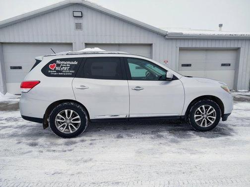 2013 Nissan Pathfinder SL