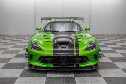 2017 Dodge Viper GTC