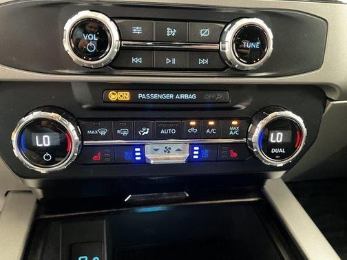 2022 Ford F-350 Lariat Super Duty