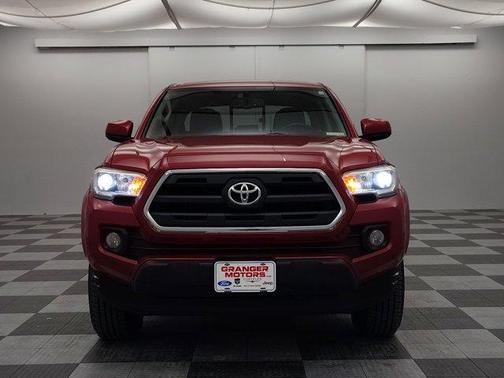 2016 Toyota Tacoma SR5