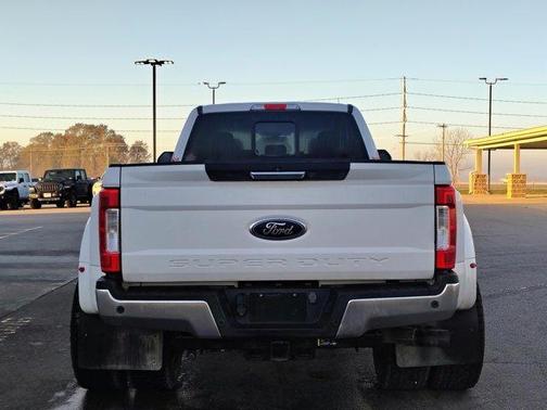2017 Ford F-350 Lariat Super Duty