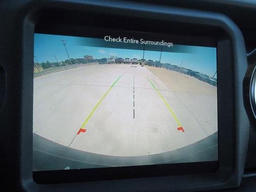 Photo 5 of 32 of 2020 Jeep Wrangler Unlimited Sahara Altitude