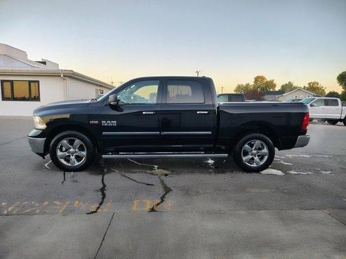 2014 RAM 1500 SLT