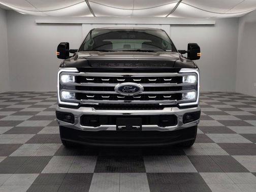 2026 Ford F-350 Lariat Super Duty