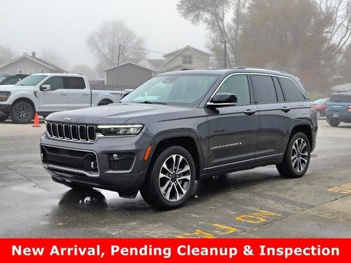 2022 Jeep Grand Cherokee Overland