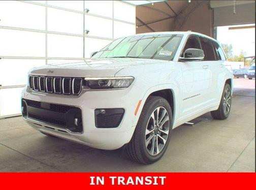2022 Jeep Grand Cherokee Overland