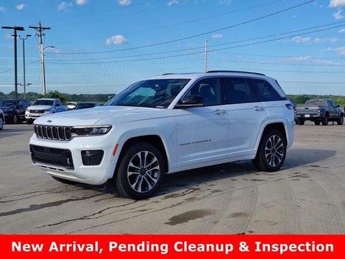 2022 Jeep Grand Cherokee Overland
